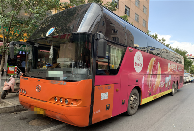 即墨租车包车59座旅游车—车型展示
