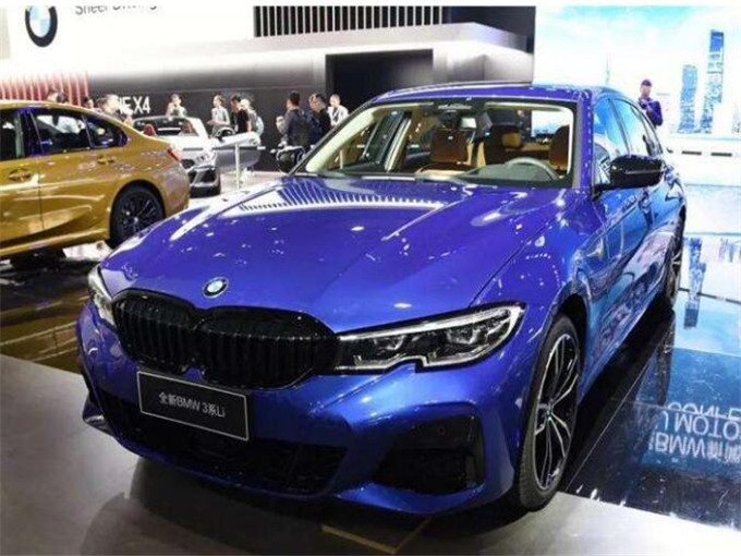 即墨租车资讯-新手开车行车中要注意这几点